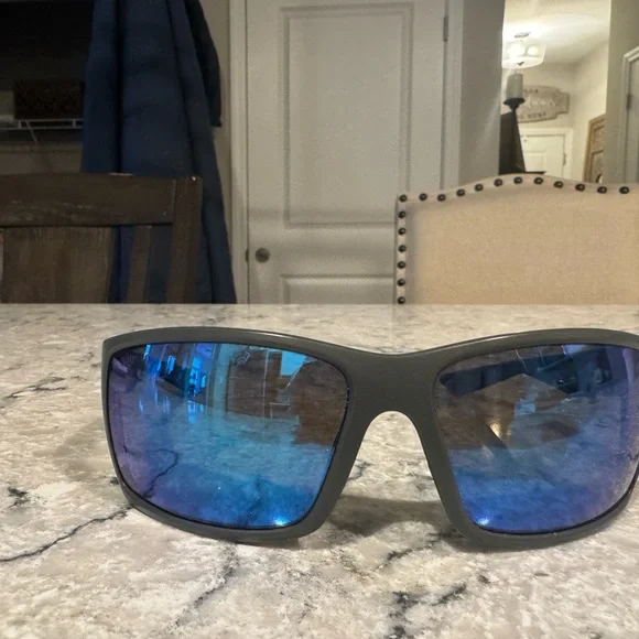 Costa Black Frame Sunglasses with Blue Mirror Lenses - Picture 3 of 3